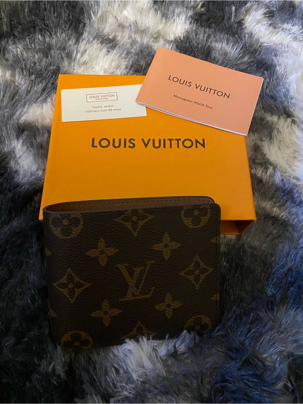 Louis Vuitton Tan Leather Bifold Wallet
